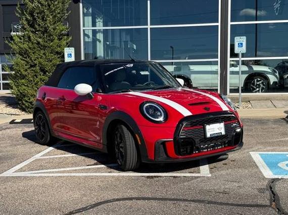 MINI COOPER CONVERTIBLE 2024 WMW63DL05R3R36578 image